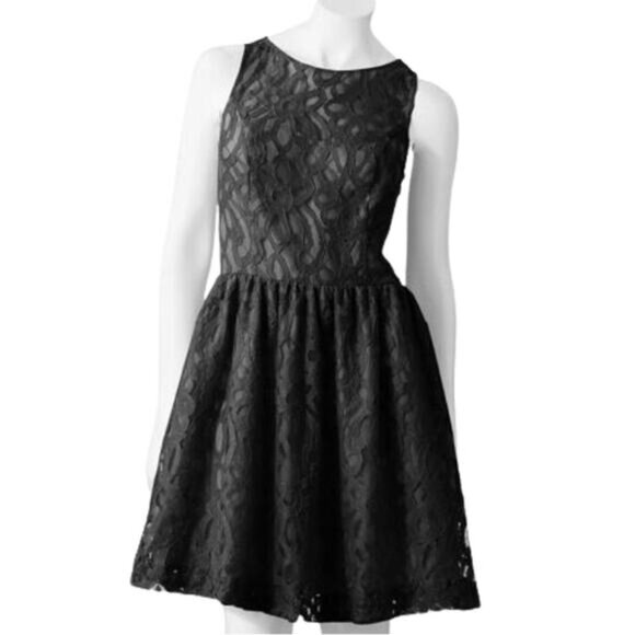 NWT Lauren Conrad Black Lace Fit & Flare Dress Size 4 - Picture 3 of 15